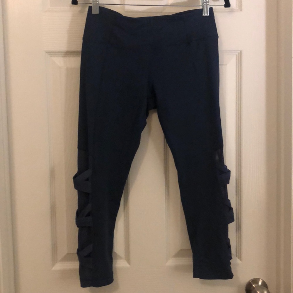 Women’s Athletic Leggings